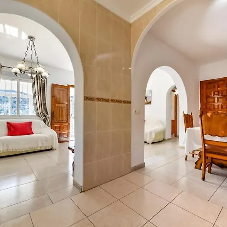 Guzman - Alba 别墅