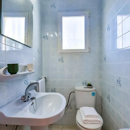 Guzman - Alba Villa *