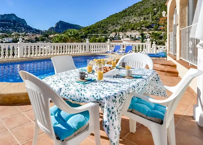 Guzman - Alba Вилла