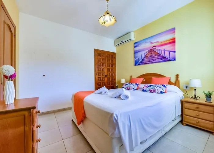 Guzman - Alba Вилла *