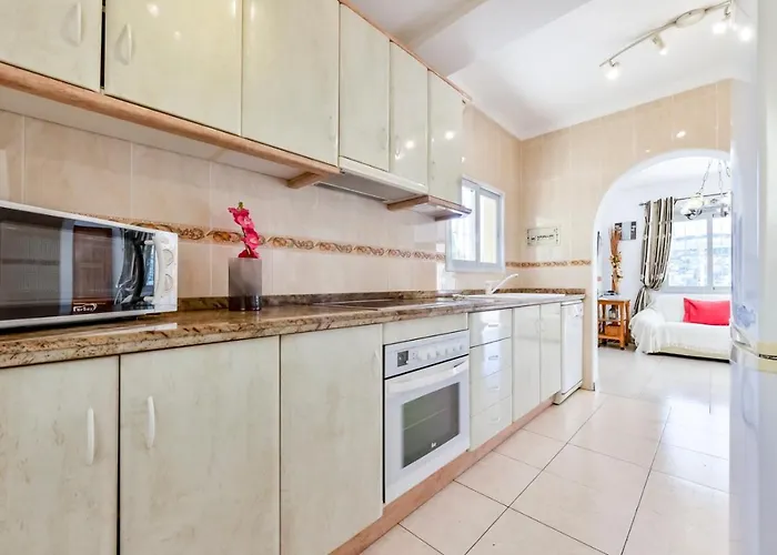 Guzman - Alba * Кальпе